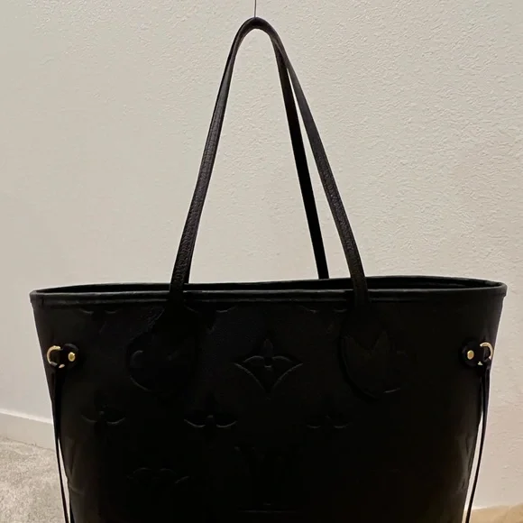 Louis Vuitton Neverfull MM Empreinte - Picture 6 of 8